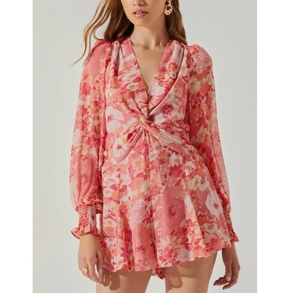 Astr Pants - ASTR The Label Coral Pink Floral Long Sleeve Rompet